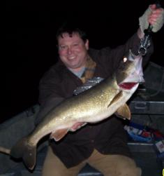 Drift boat fishing for walleyes on the Oswego River, NY