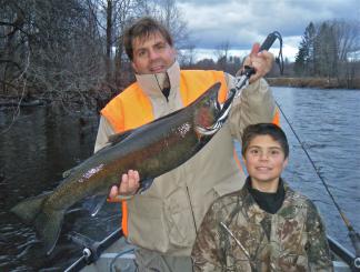 Drift boat fishing the Salmon River in Pulaski NY for steelhead trout