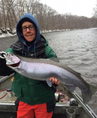 Salmon river pulaski ny winter drift boat fishing for steelhead trout