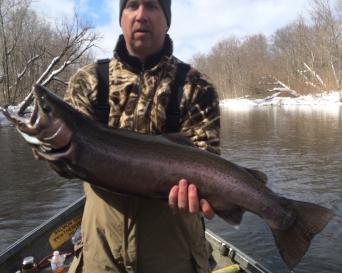 Drift boat fishing down the Salmon River in Pulaski Ny for steelhead trout