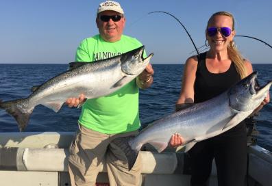 Lake Ontario charter boat fishing for king salmon